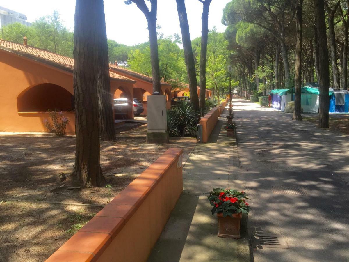 Dena Chalets - Lido Di Spina At The Beach Lido di Spina Exterior photo